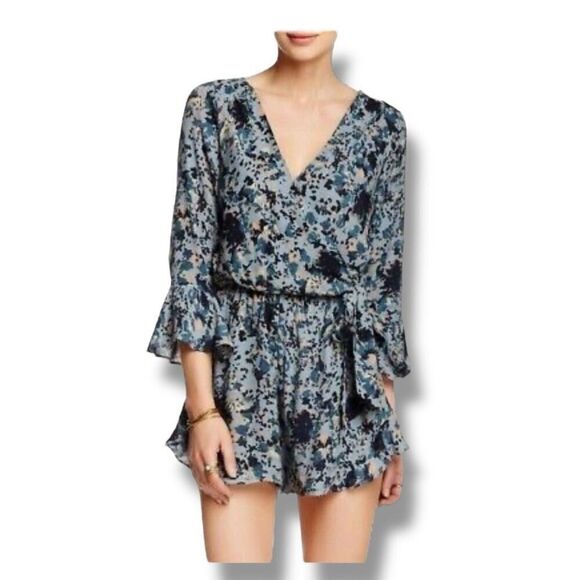 Free People All The Right Ruffles Floral Romper Size Small - Picture 1 of 8